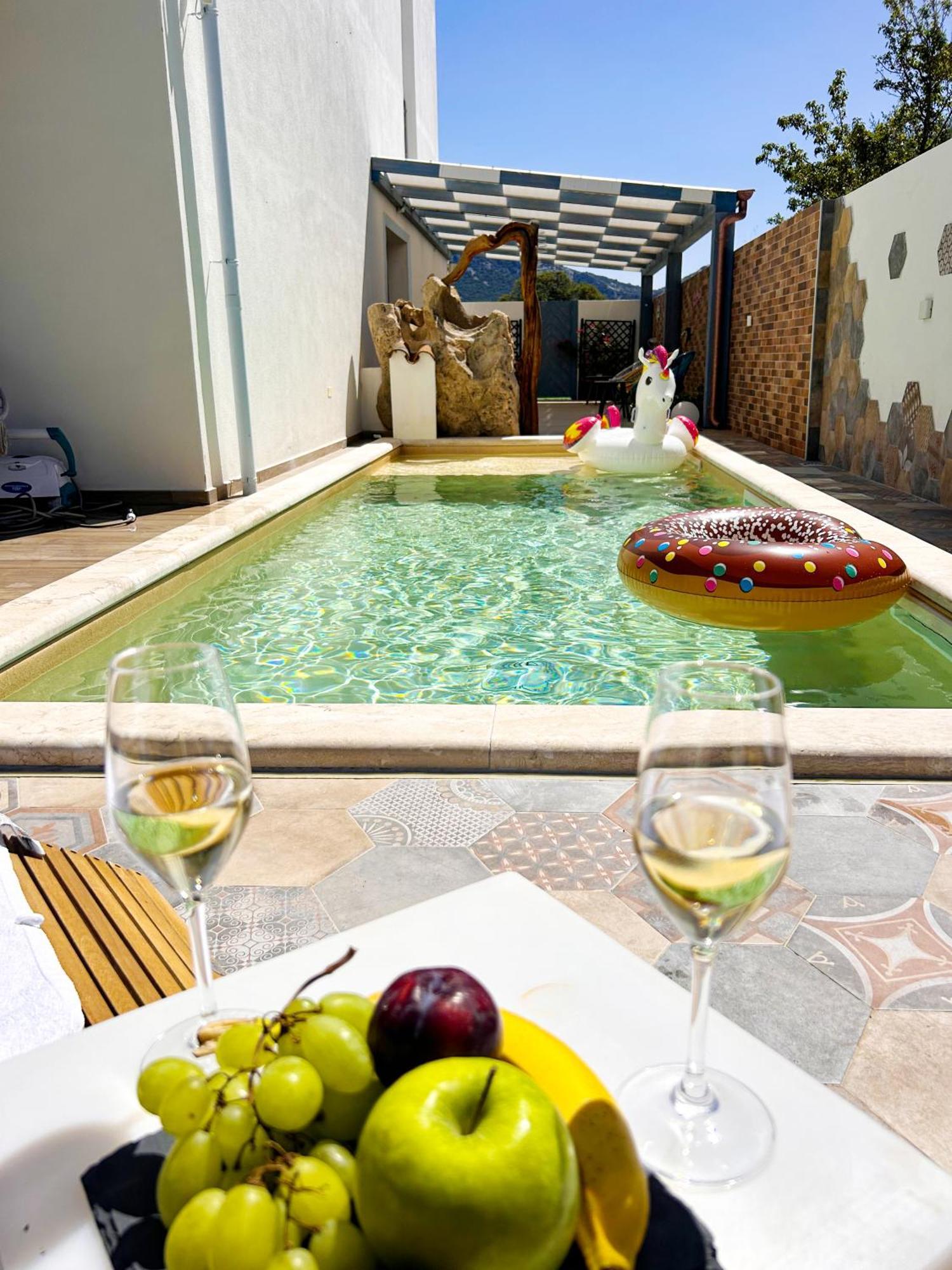 Agua Dorada Boutique Bed & Breakfast Lula Luaran gambar